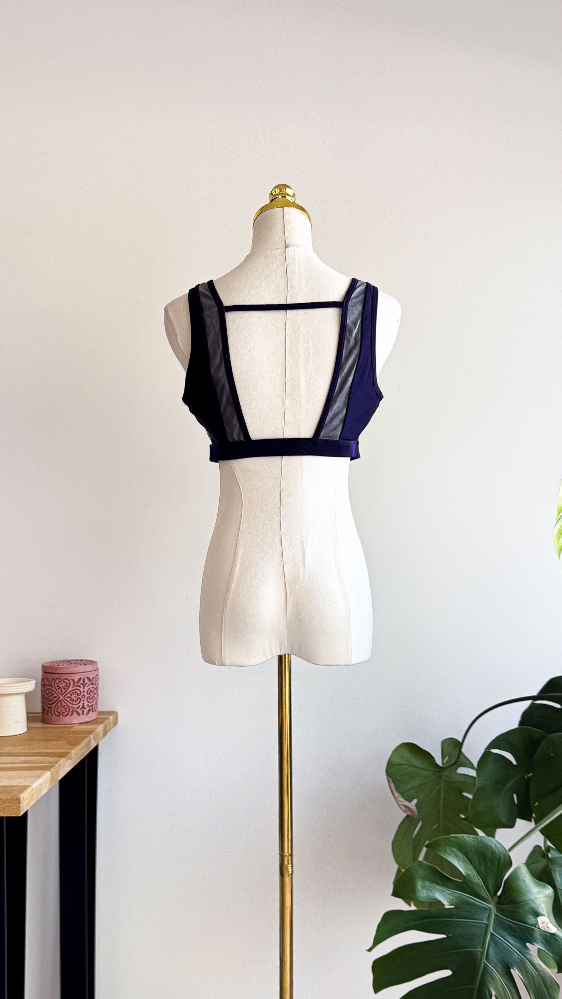 Brassière sport violette détail cuir M - Fabletics