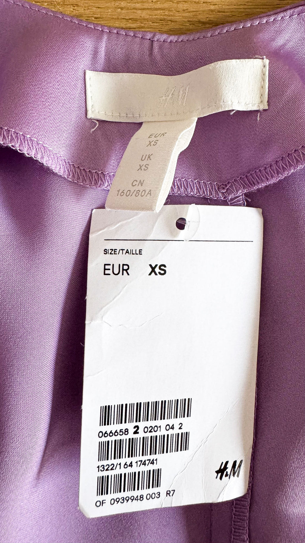 Robe H&M lila satin XS manches chauve-souris neuve