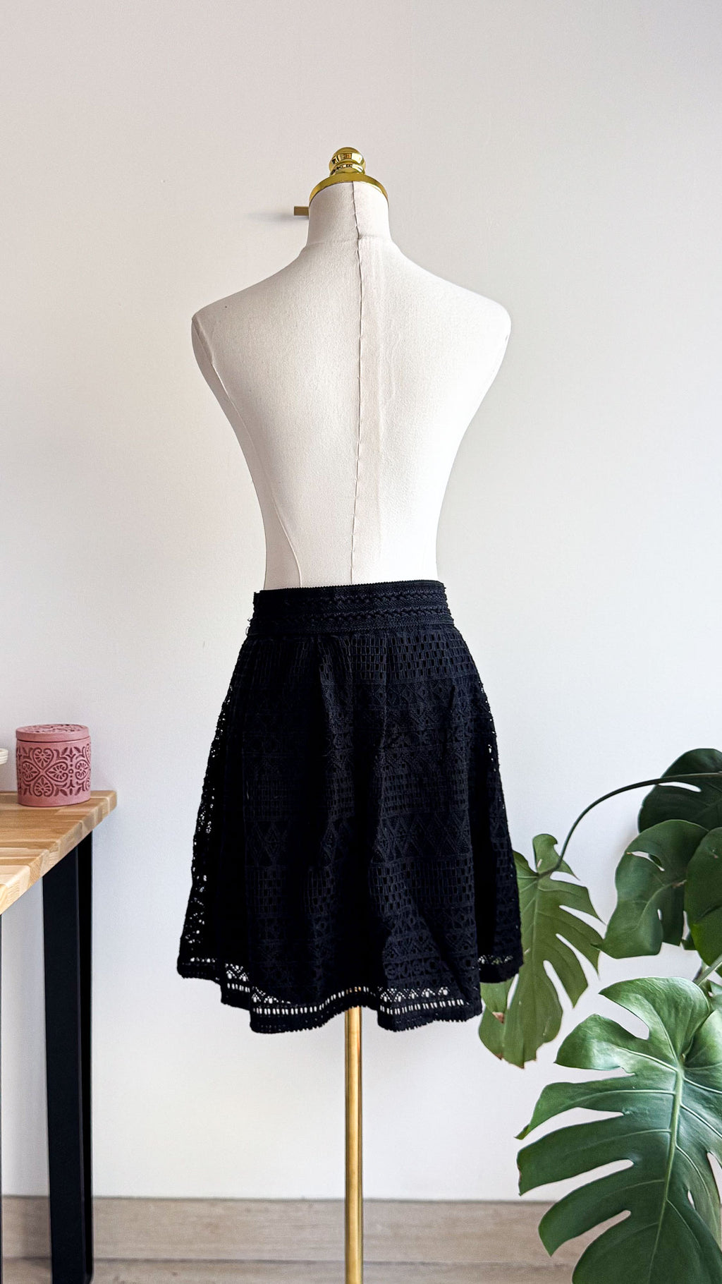 Jupe dentelle crochet évasée festonnée S - Camaïeu