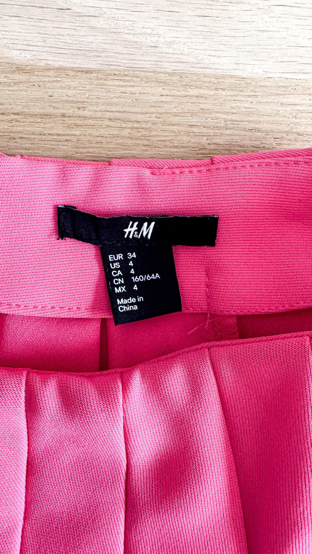 Jupe plissée rose fuchsia taille haute 34 - H&M
