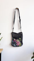 Sac Desigual noir bandoulière motifs fleurs bohème