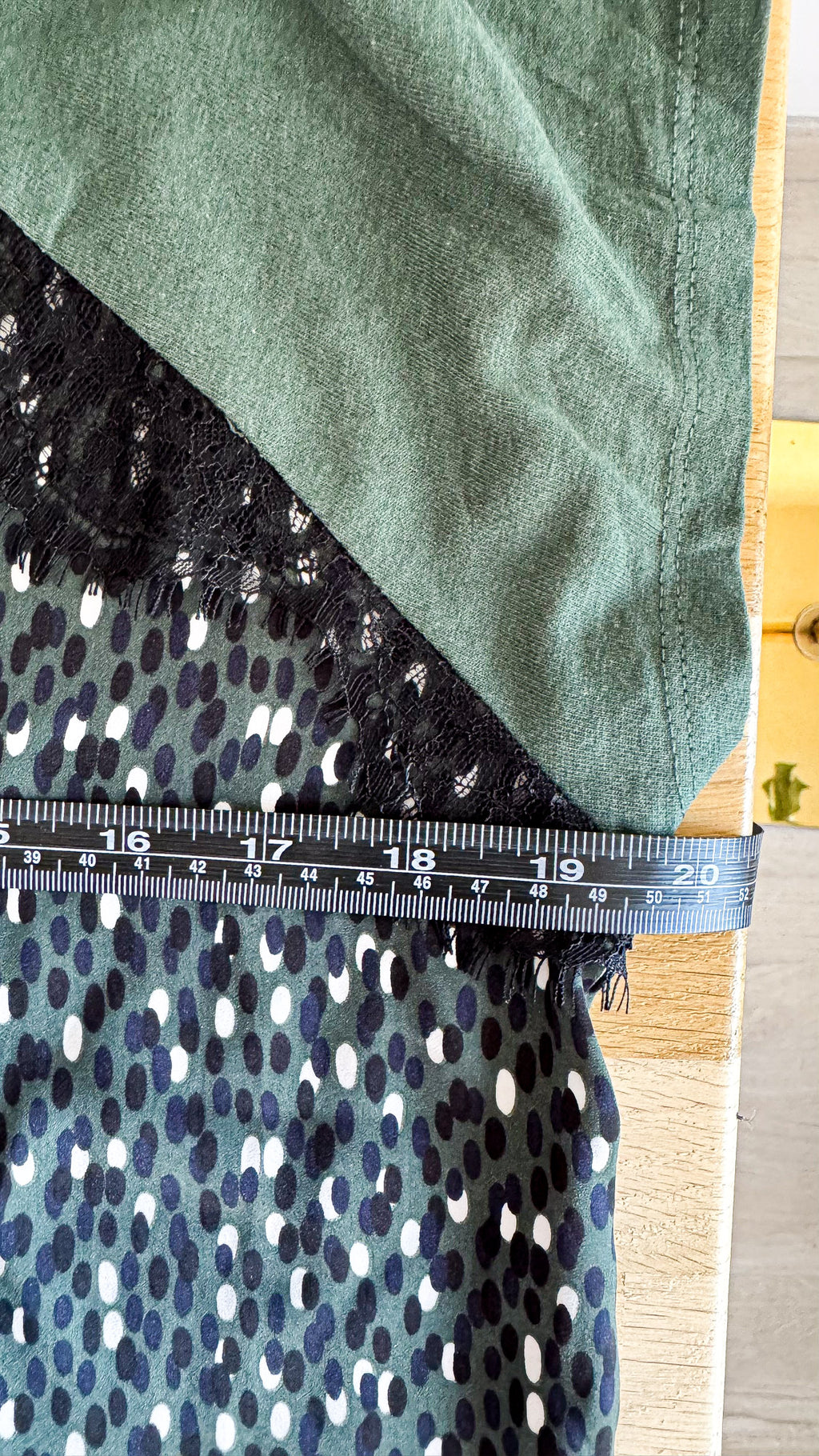 Promod green polka dot lace t-shirt blouse size S M