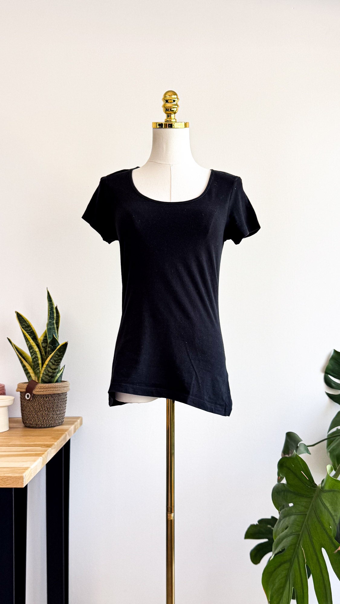 T-shirt noir basique Esmara femme col rond taille S