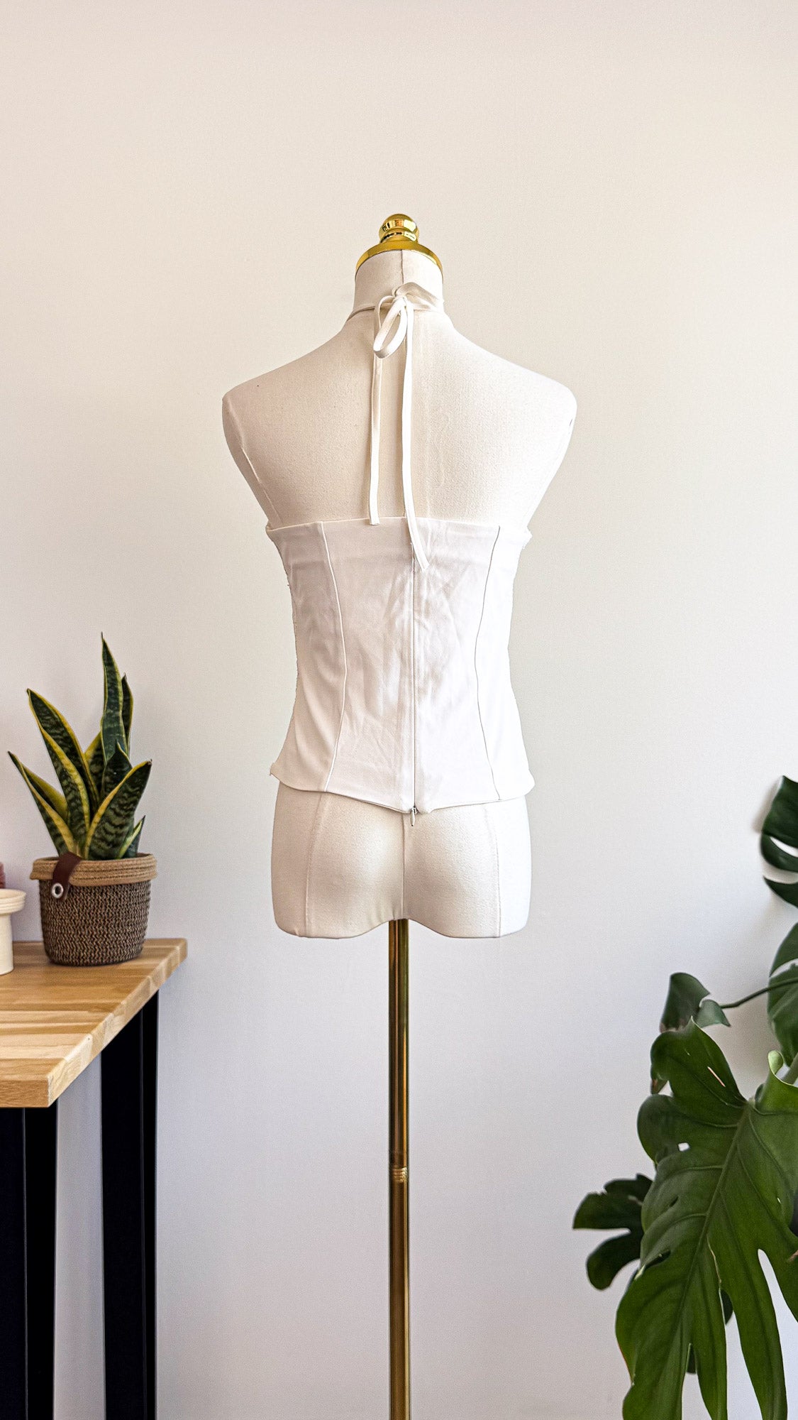 Top dos nu blanc dentelle Orna Farho vintage Made in France taille 40