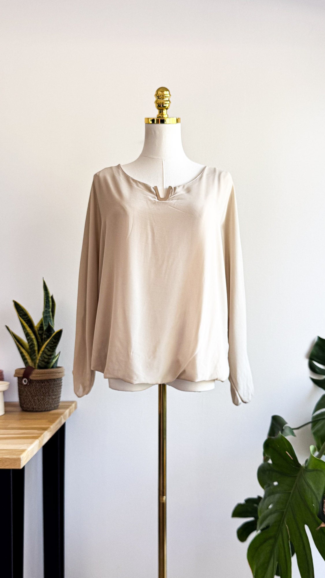 Blouse beige Made in Italy manches chauve-souris taille S/M