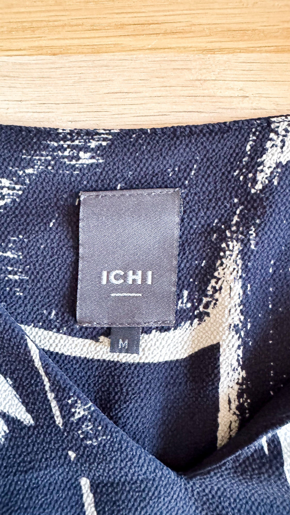 Blouse ICHI noire imprimée écru taille M manches longues