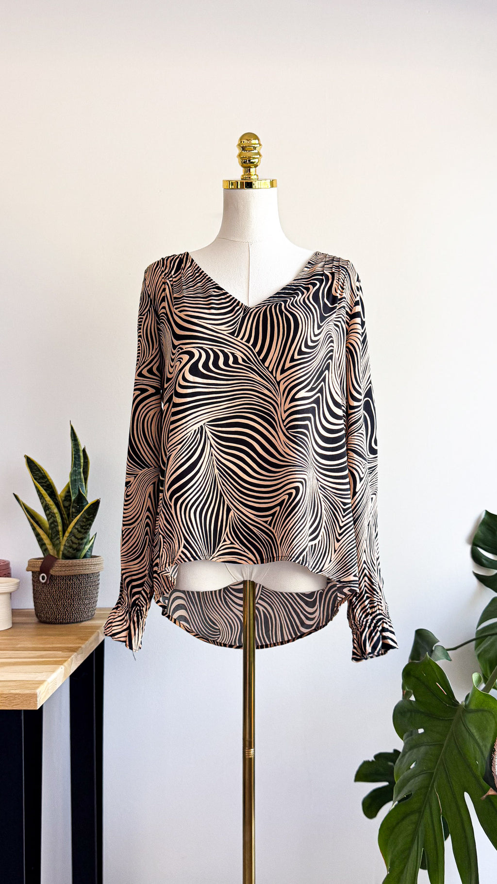 Blouse Les Petites Bombes LPB noir beige imprimé graphique taille M