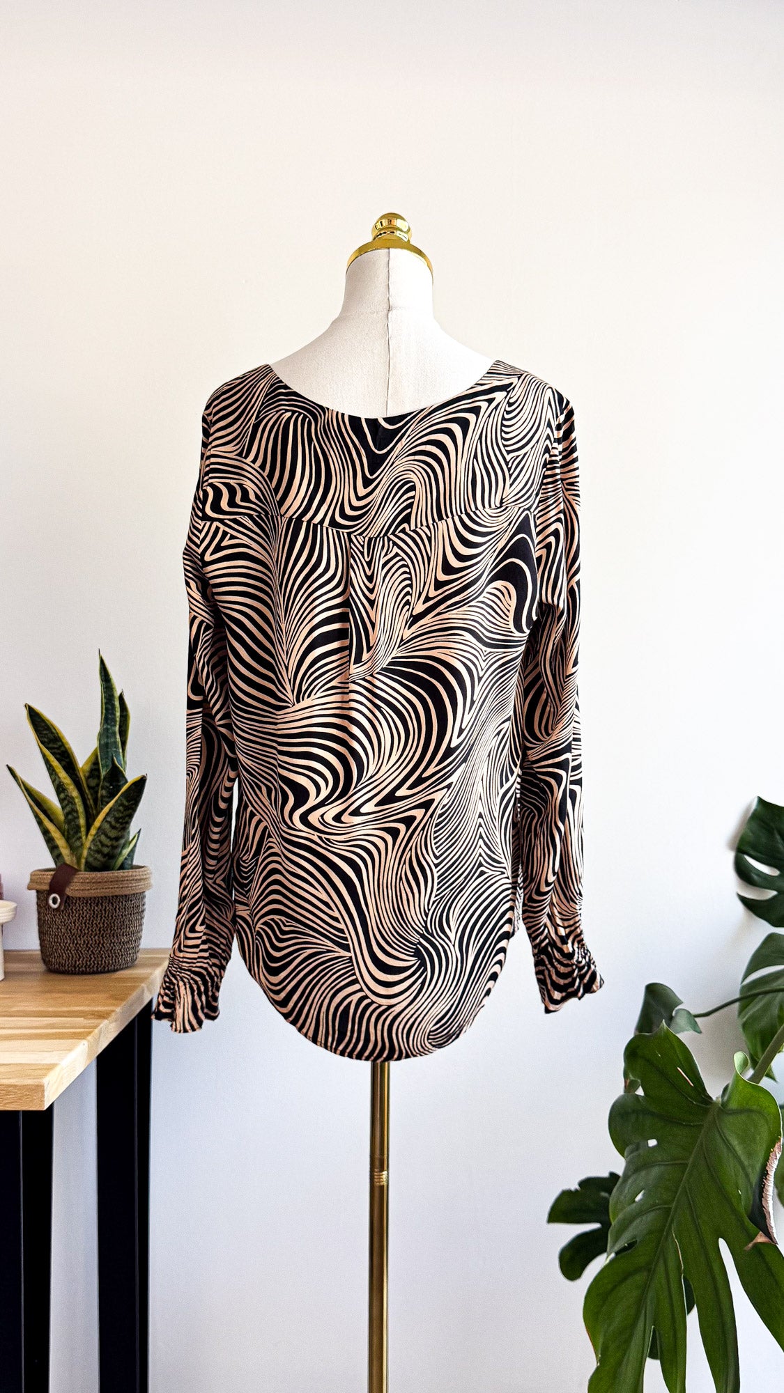Blouse Les Petites Bombes LPB noir beige imprimé graphique taille M