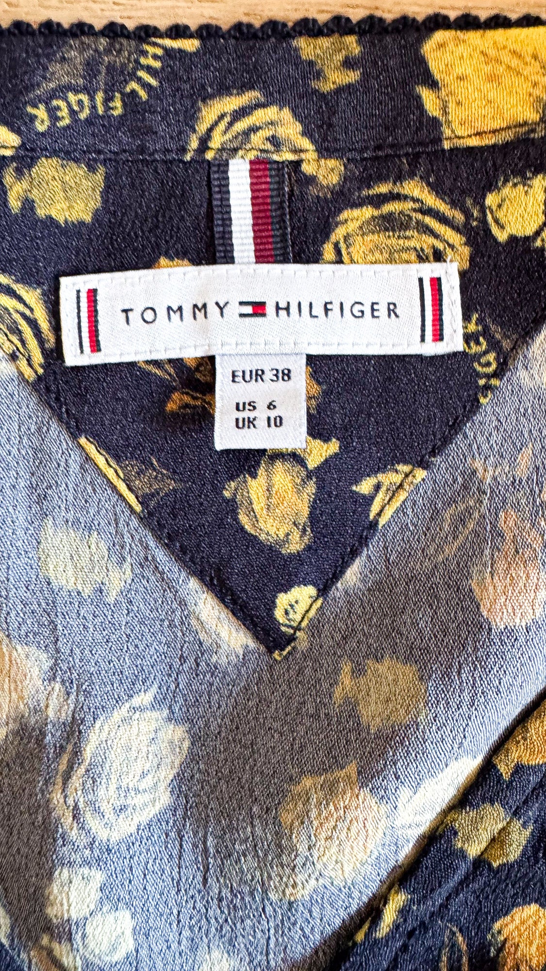 Blouse Tommy Hilfiger femme fleurs jaune marine viscose taille 38
