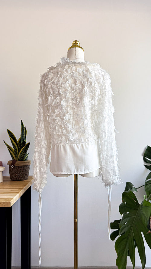 Blouse blanche bohème effet plume manches longues taille M