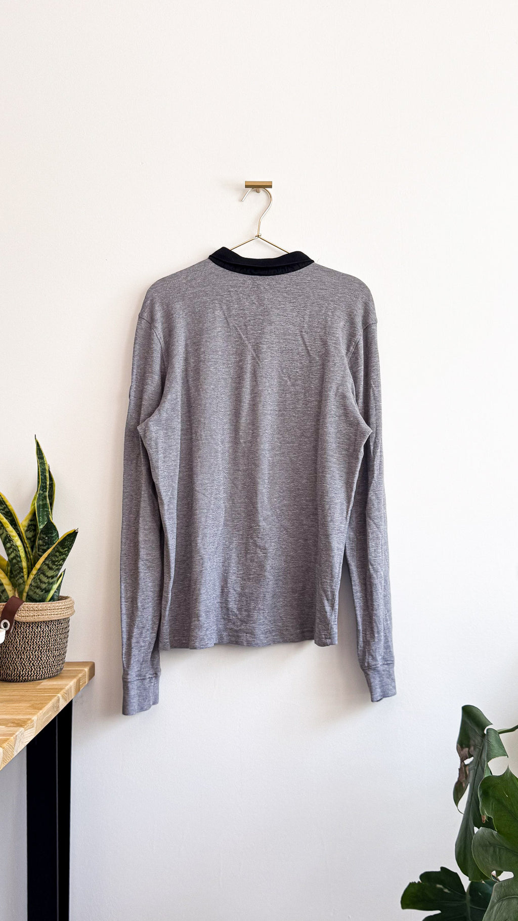 Polo manches longues gris Sun Valley taille L col noir