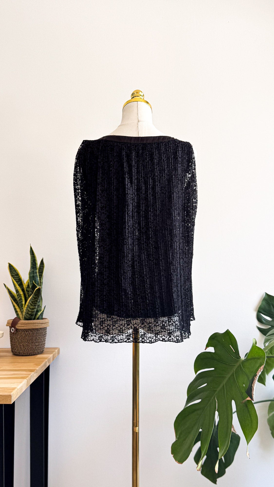 Blouse dentelle noire Comptoir des Cotonniers taille 36