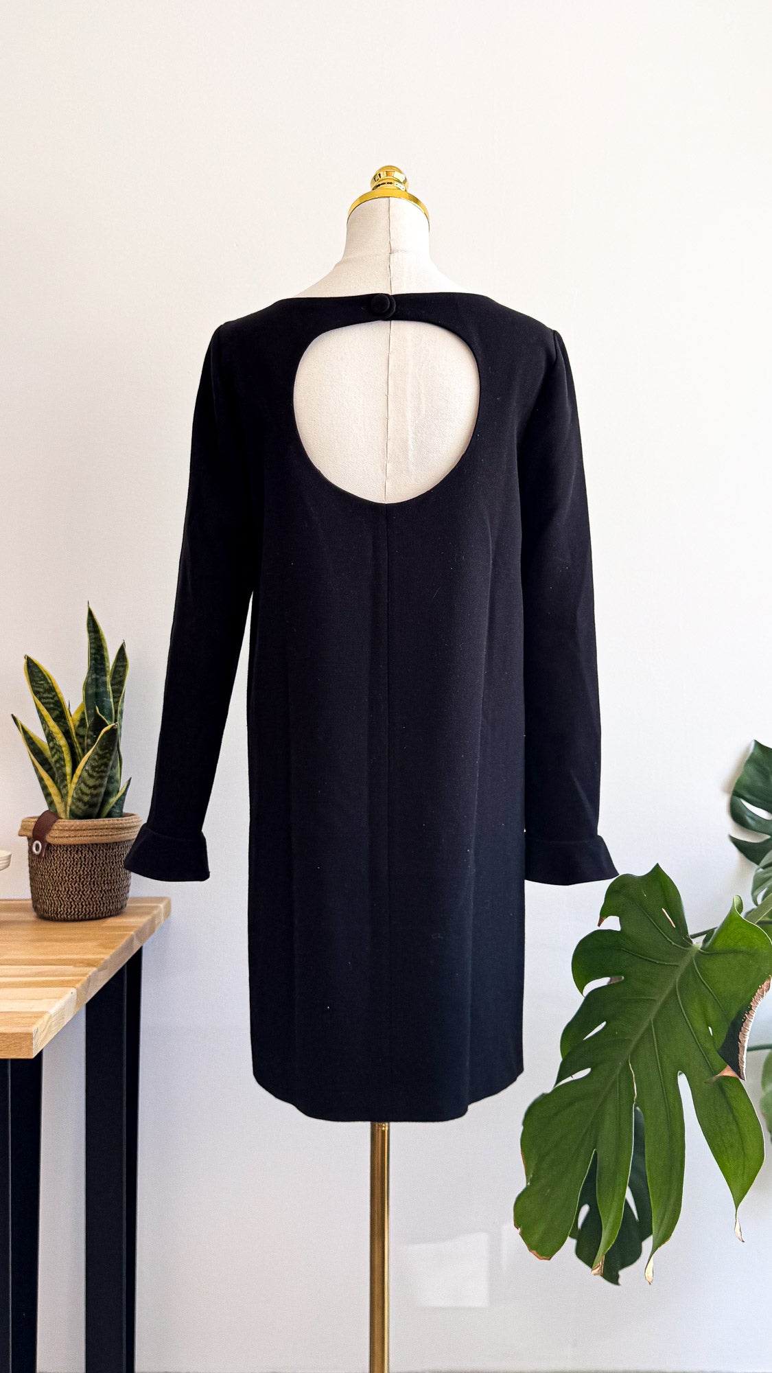 Robe noire Ba&sh taille 1 dos ouvert manches longues très bon état
