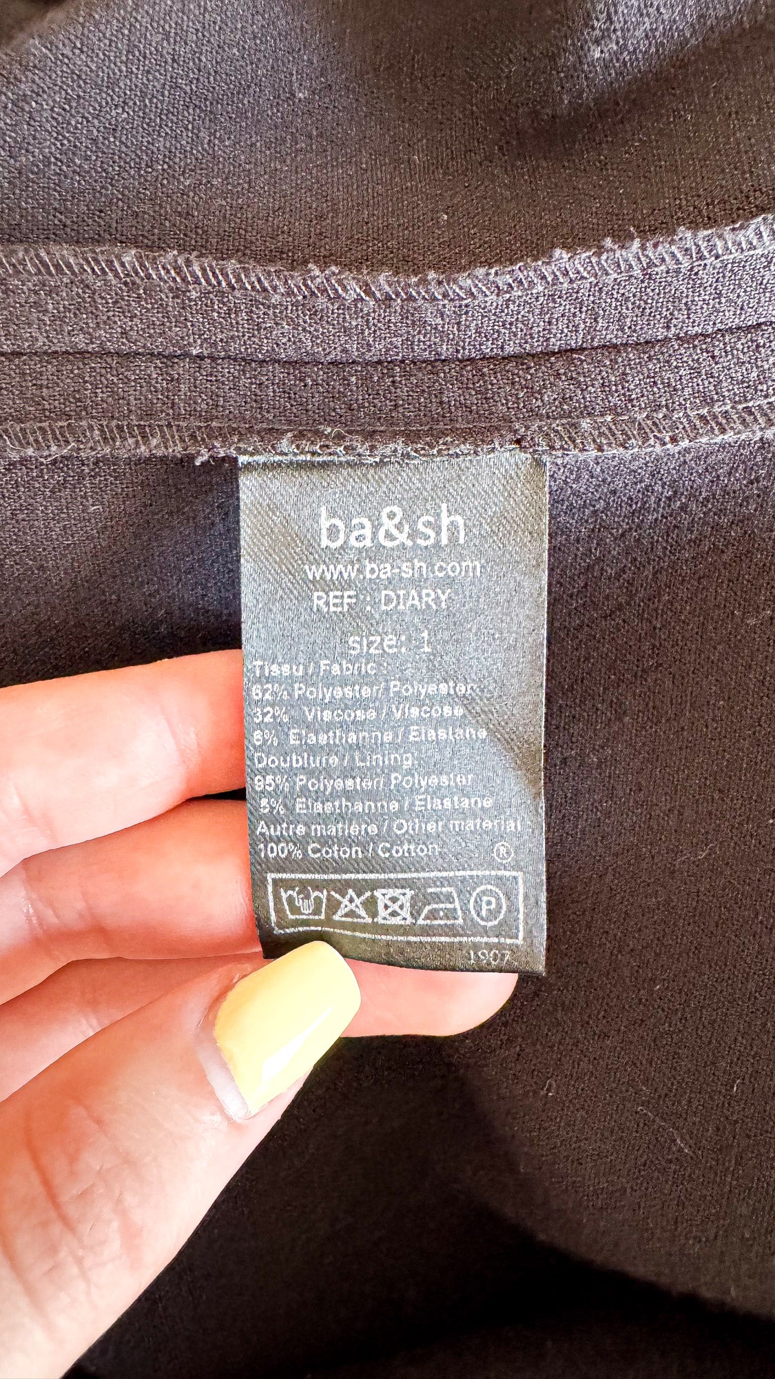 Robe noire Ba&sh taille 1 dos ouvert manches longues très bon état