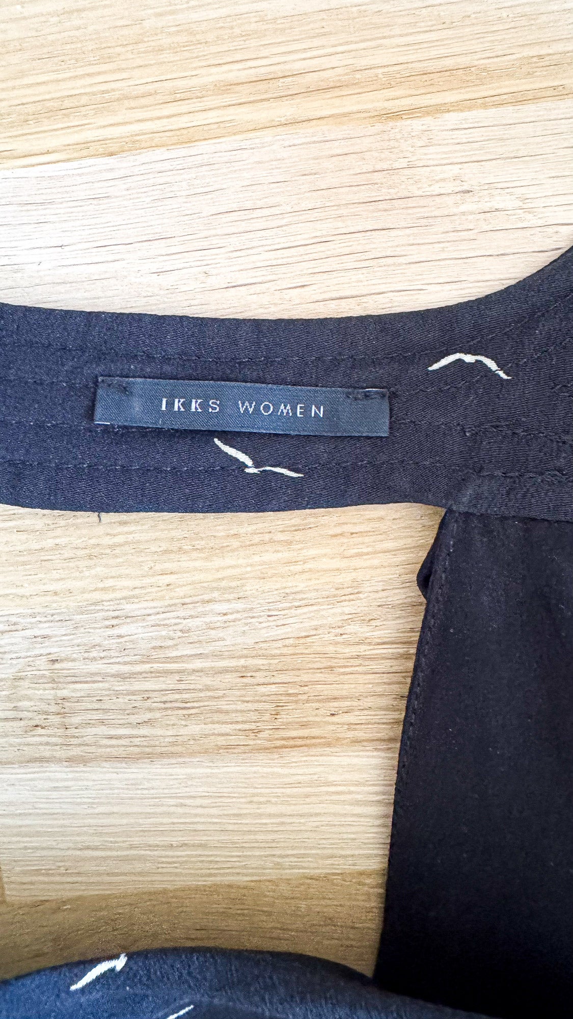 Robe IKKS femme noire 100% soie taille 36 dos ouvert très bon état
