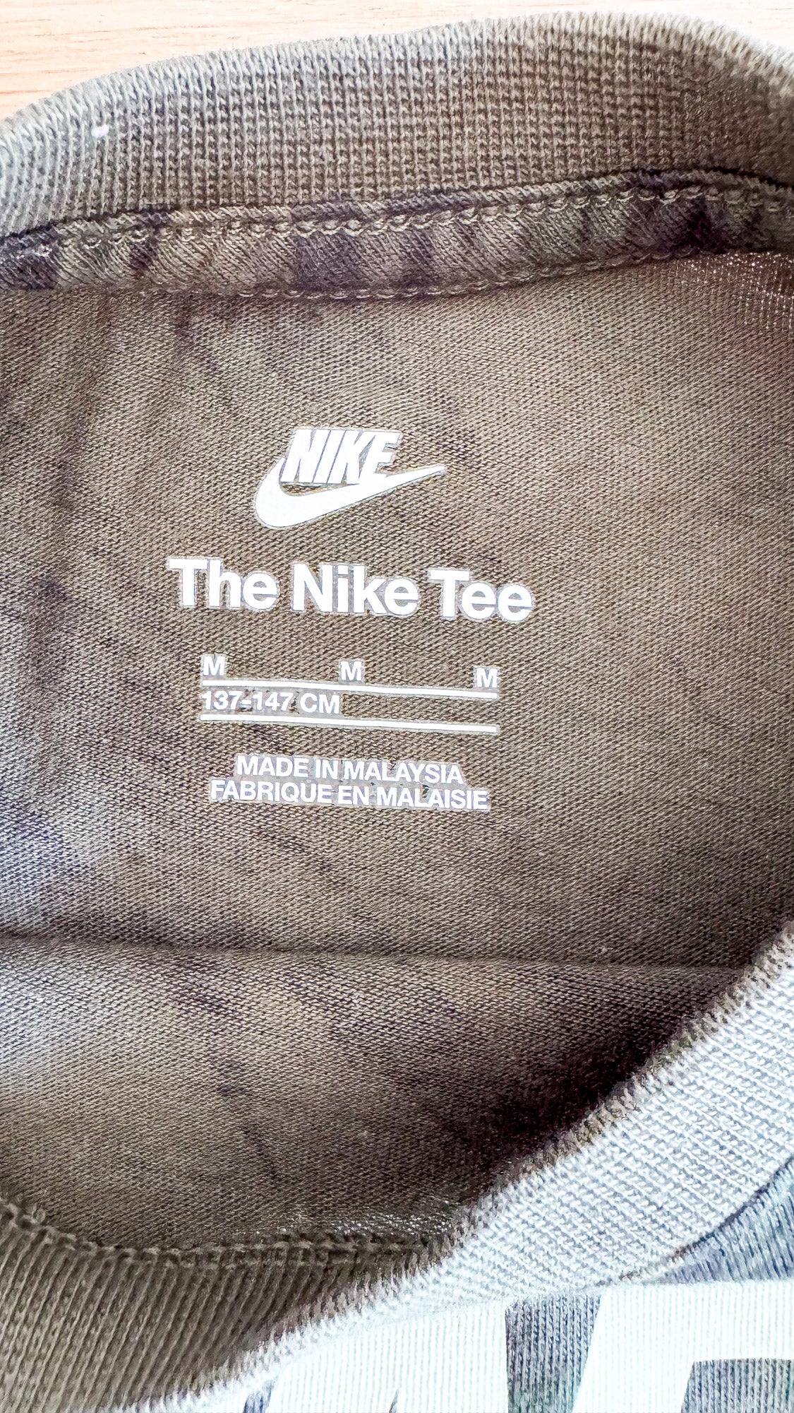 T-shirt ML kaki camouflage logo swoosh 10/12 ans - Nike