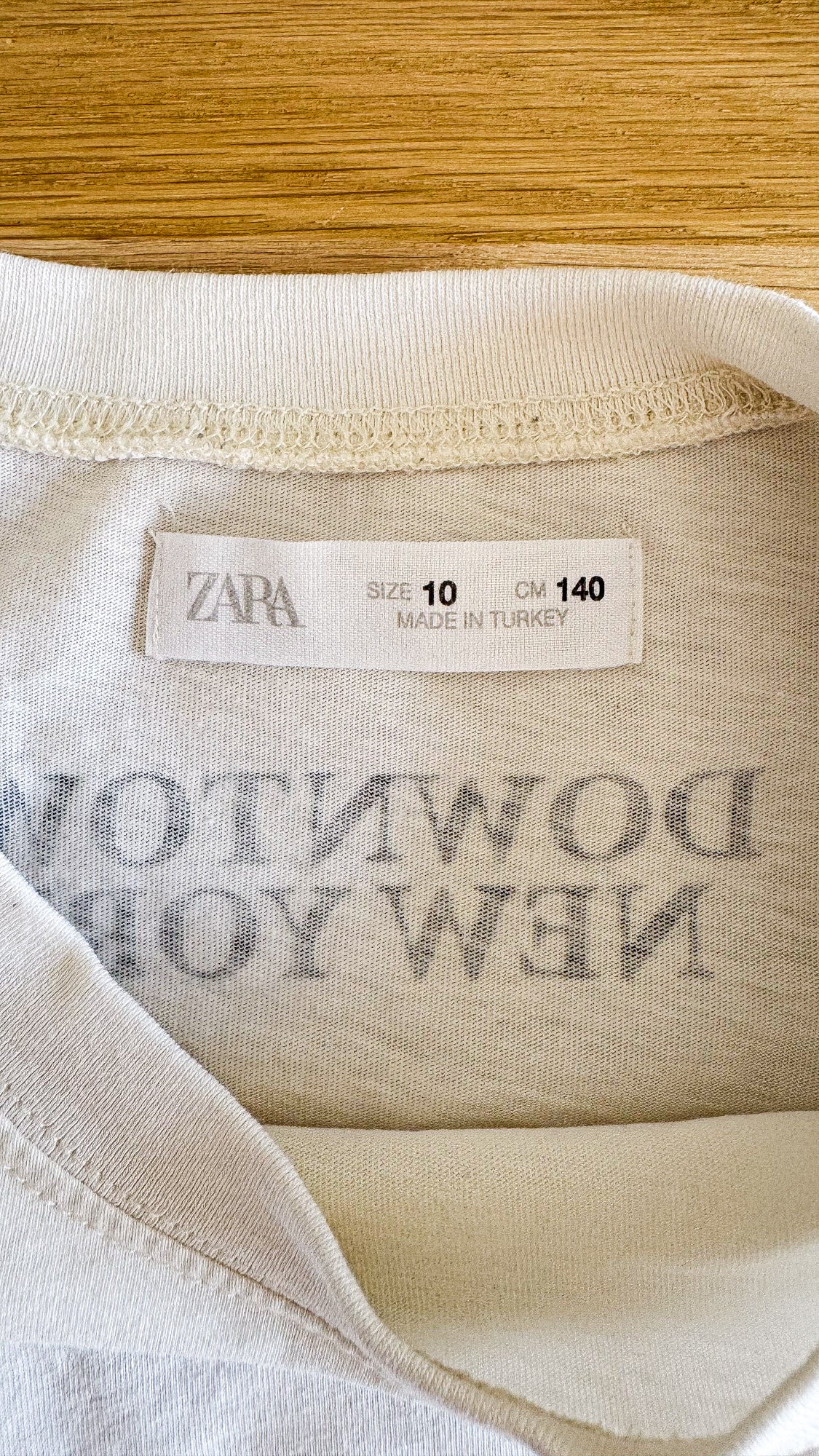 T-shirt ML blanc cassé "NY Downtown" 10 ans - Zara