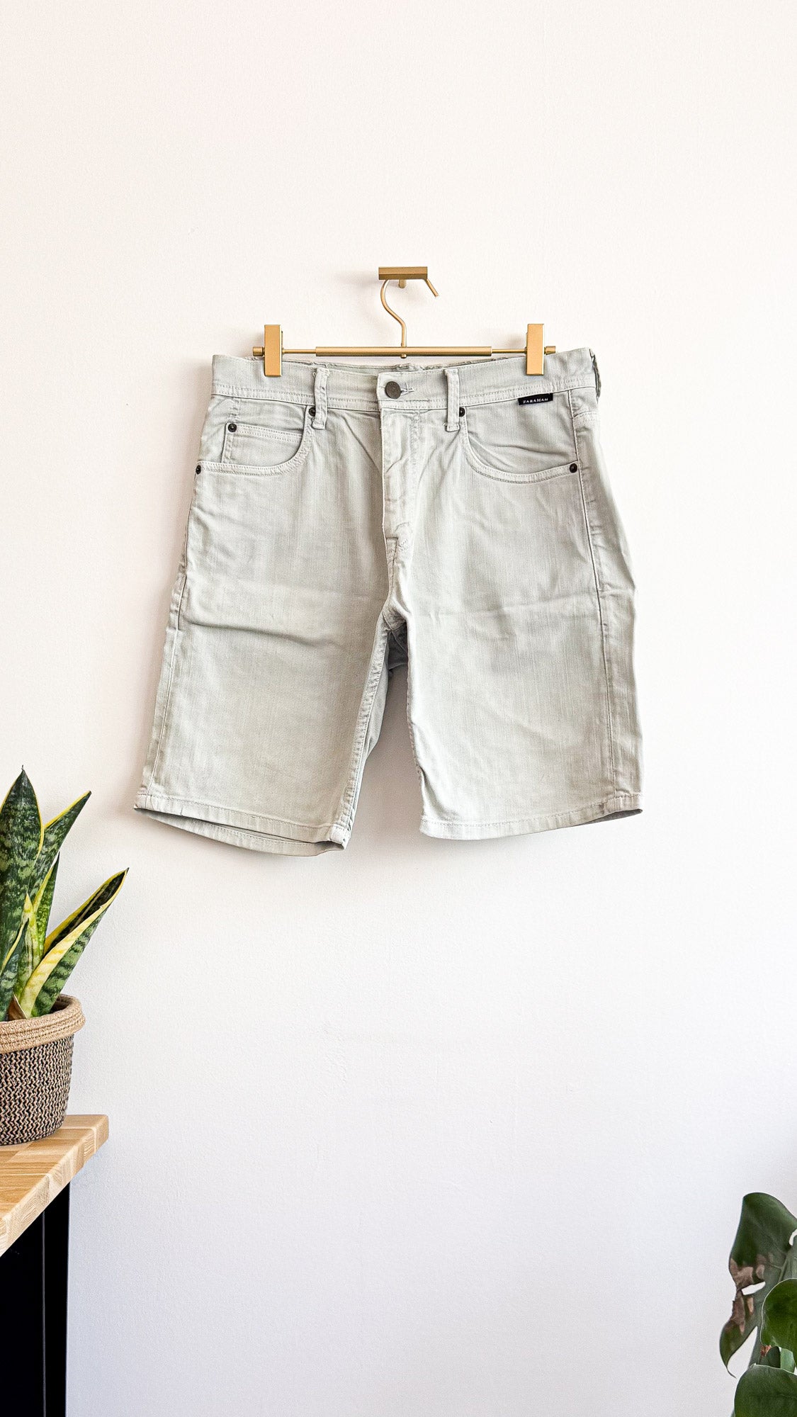 Short jean homme Zara Man taille 38 gris clair délavé bermuda