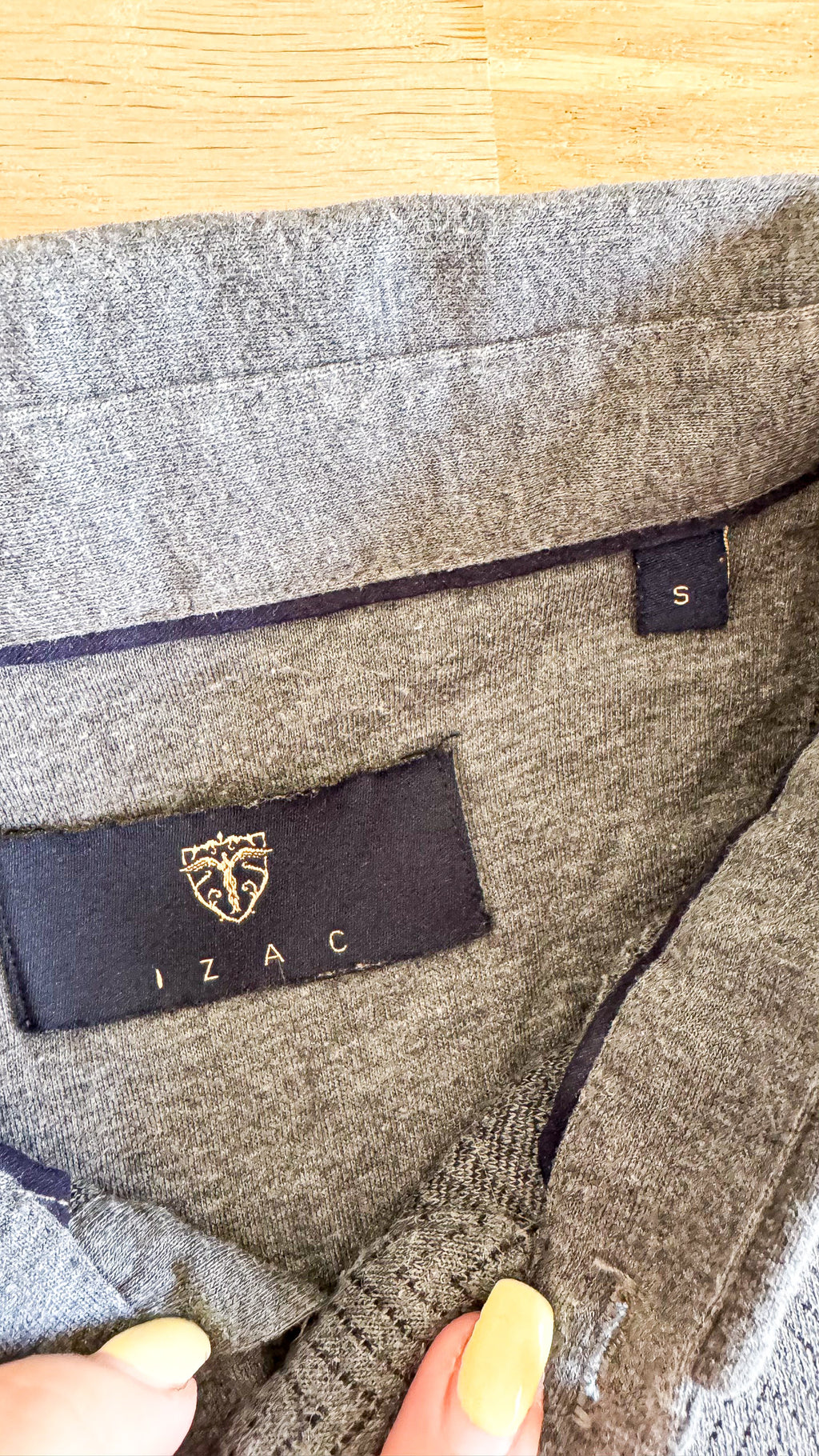 Polo manches longues IZAC taille S gris chiné jacquard chevron