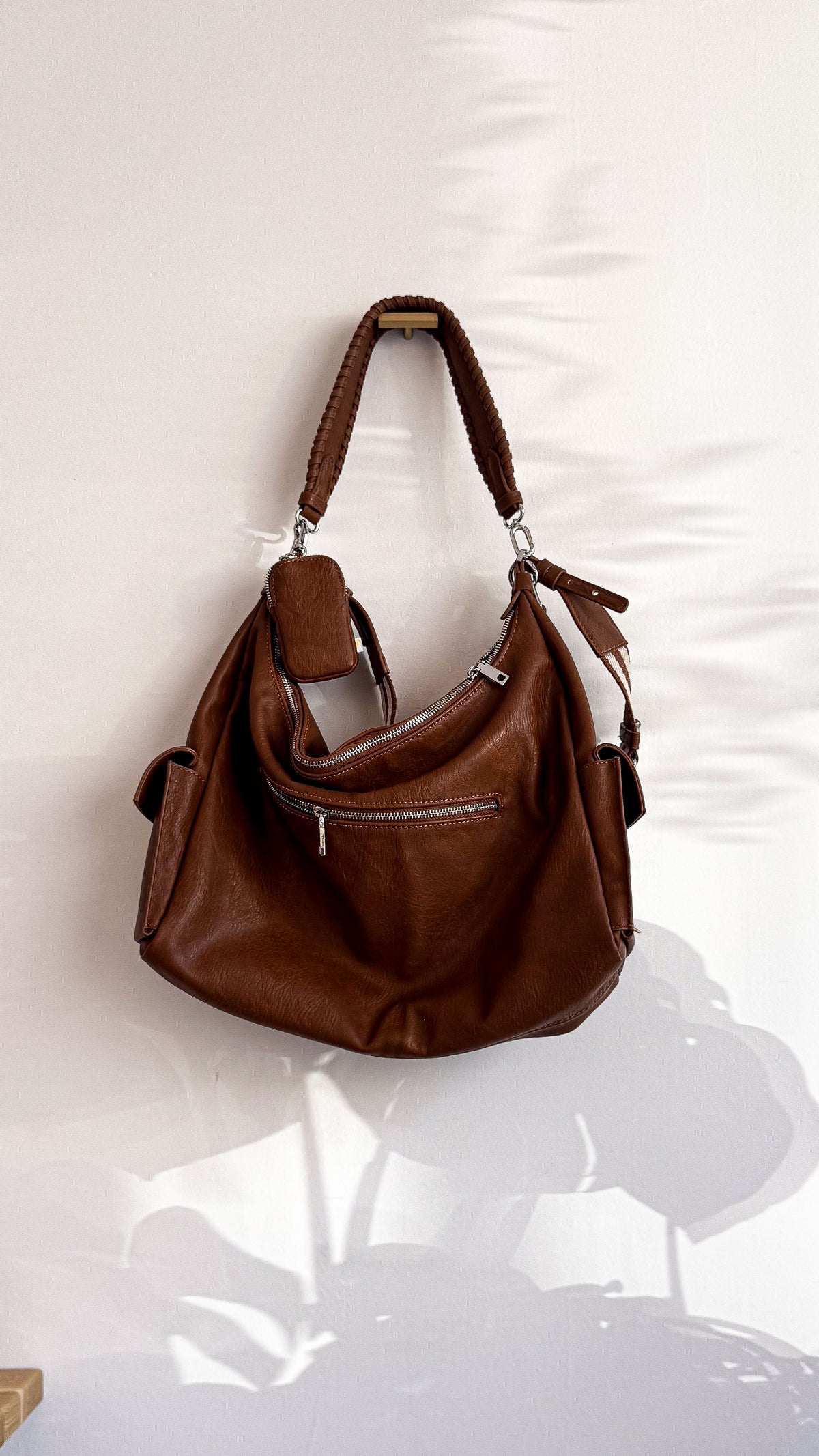 Sac hobo camel logo embossé neuf - Desigual
