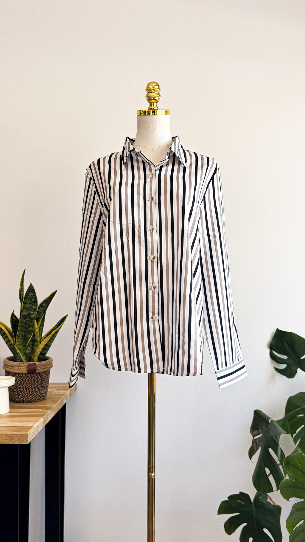 Chemise fluide rayée beige noir blanche taille M