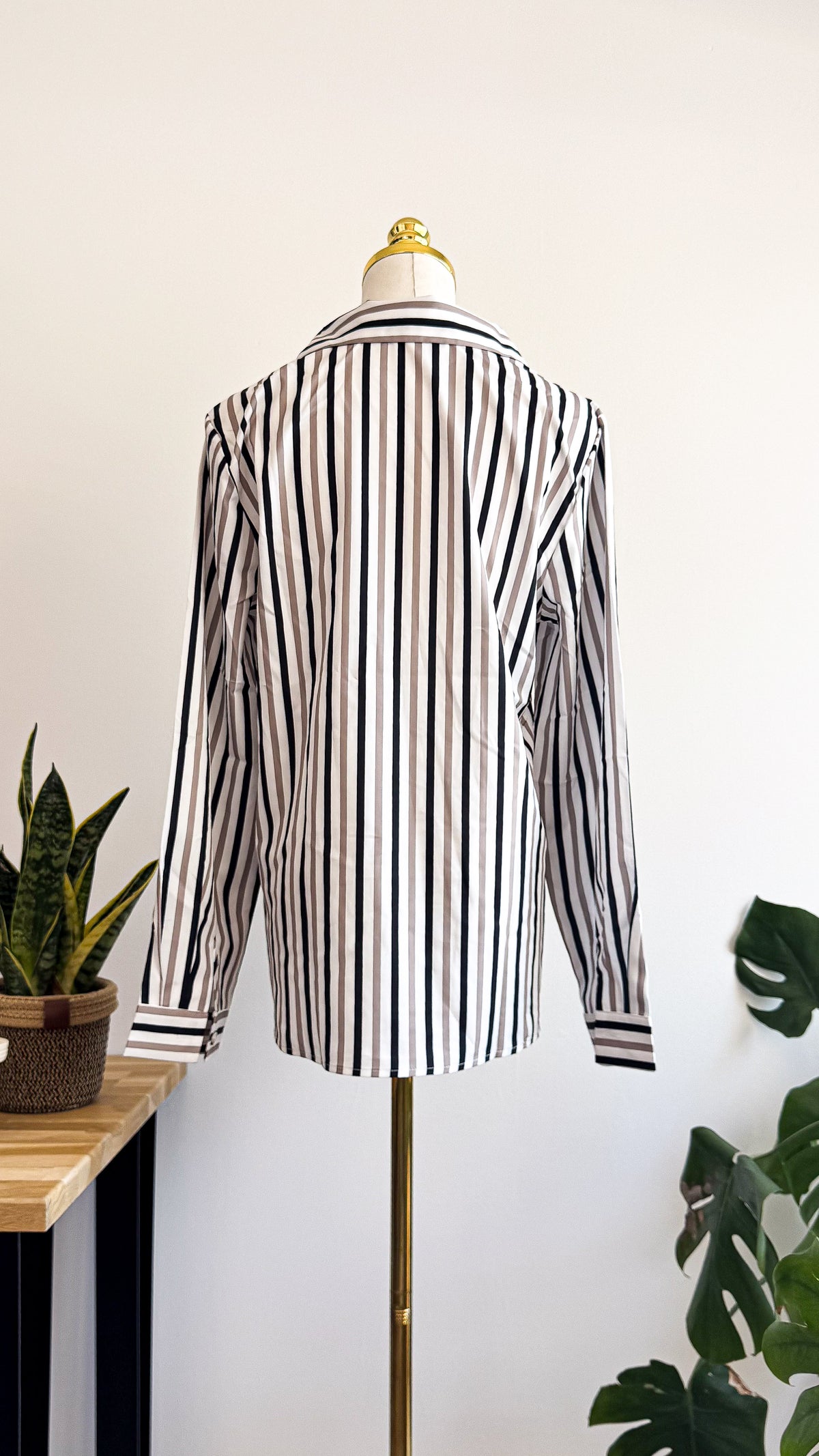 Chemise fluide rayée beige noir blanche taille M