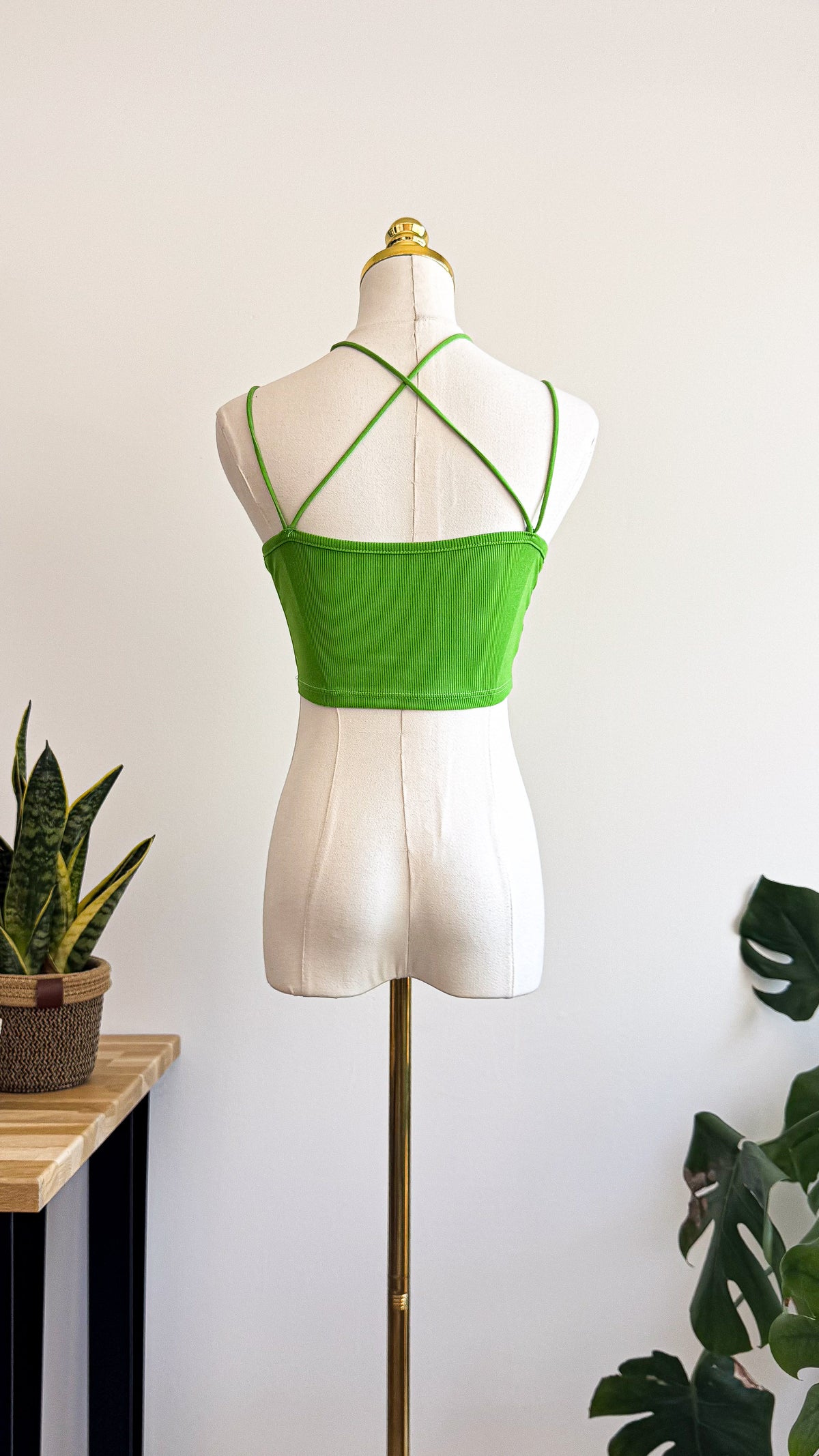 Crop top vert fluo côtelé avec coques taille XS/S