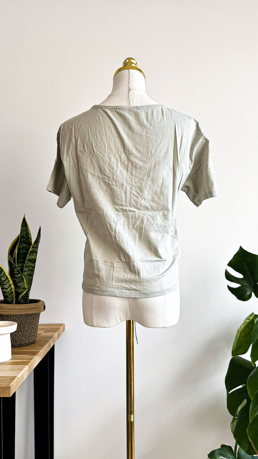 T-shirt Mango vert pastel froncé devant crop coton bio taille M