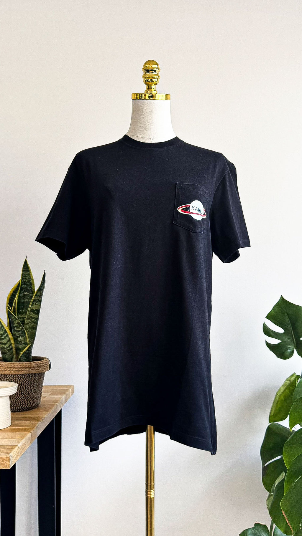 T-shirt Karl Lagerfeld noir logo poche imprimé coton taille L