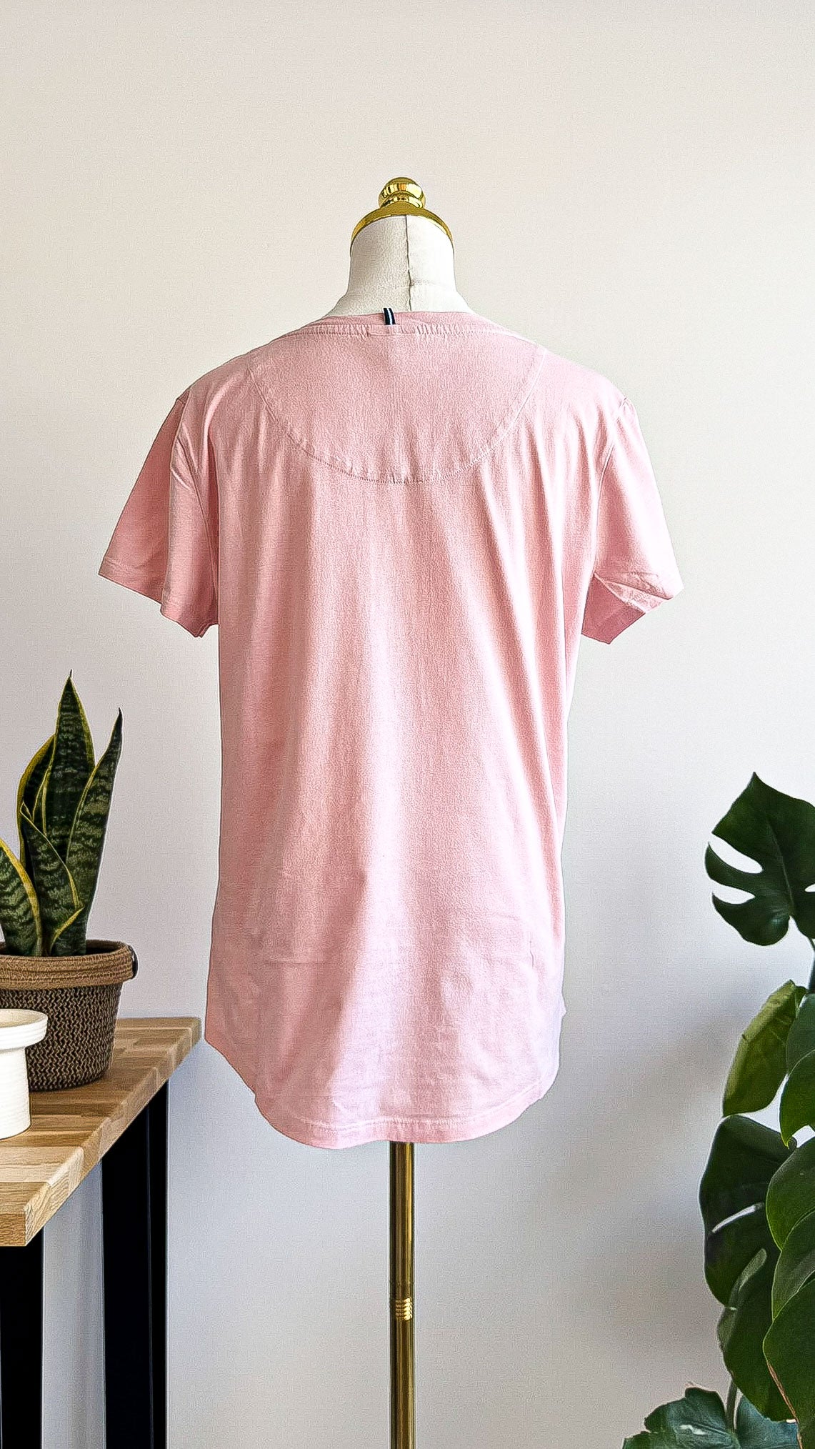 T-shirt Ellesse rose coton logo devant manches courtes taille M