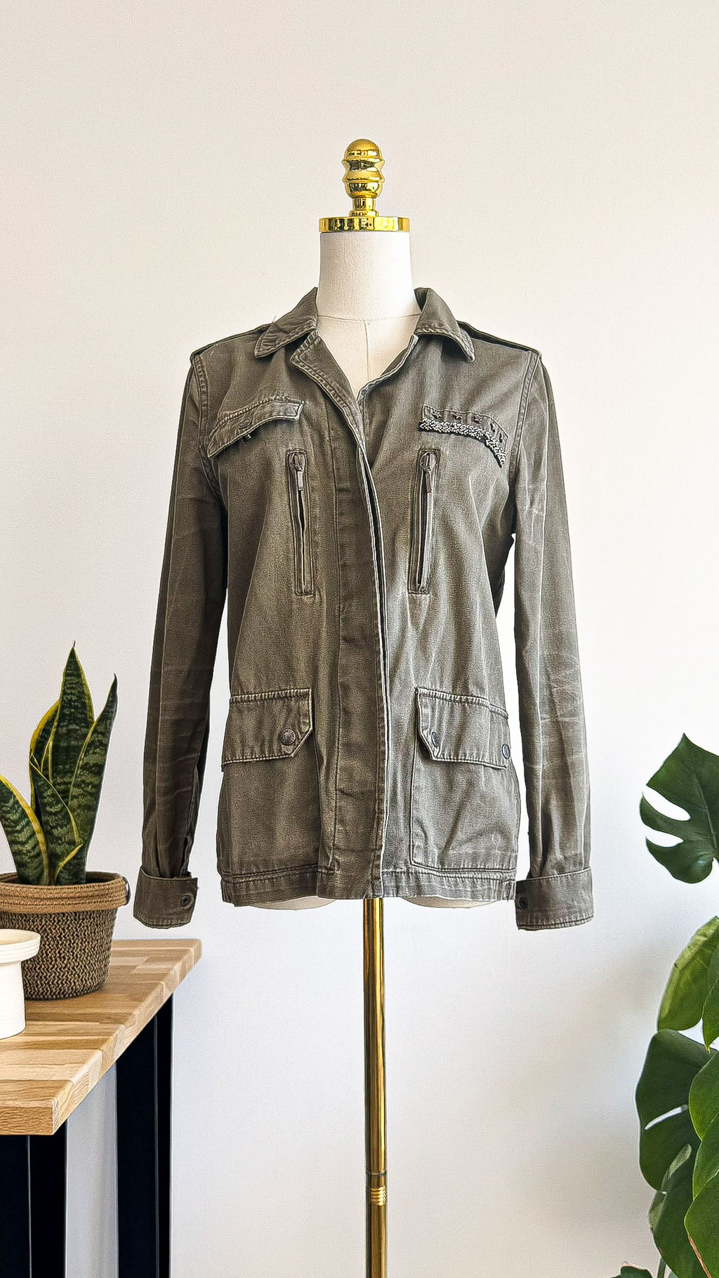 Veste La Redoute broderies kaki dos style militaire taille 36