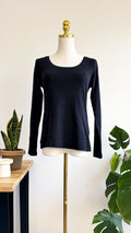 Top Camaïeu noir basique col rond manches longues taille M