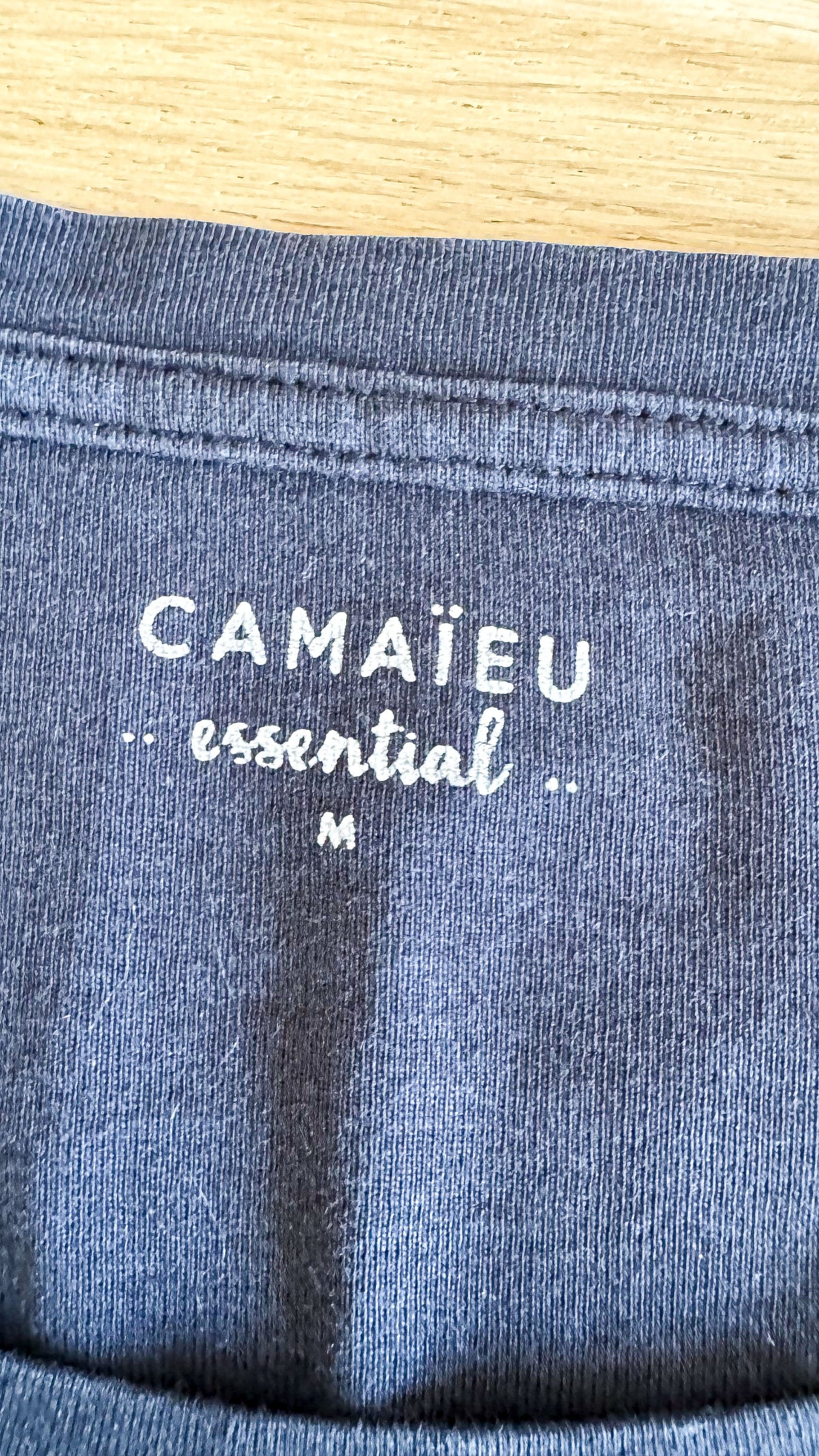 Top Camaïeu noir basique col rond manches longues taille M