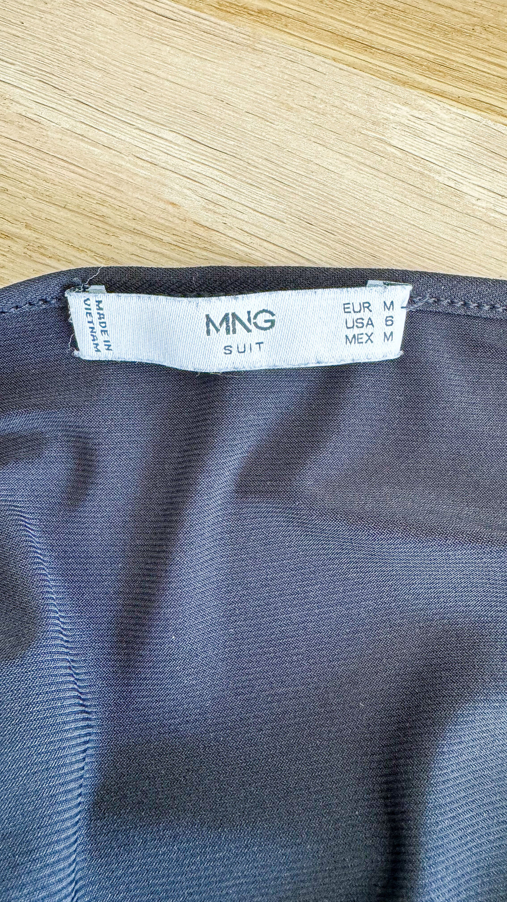 Robe basique noire cordon taille M - Mango