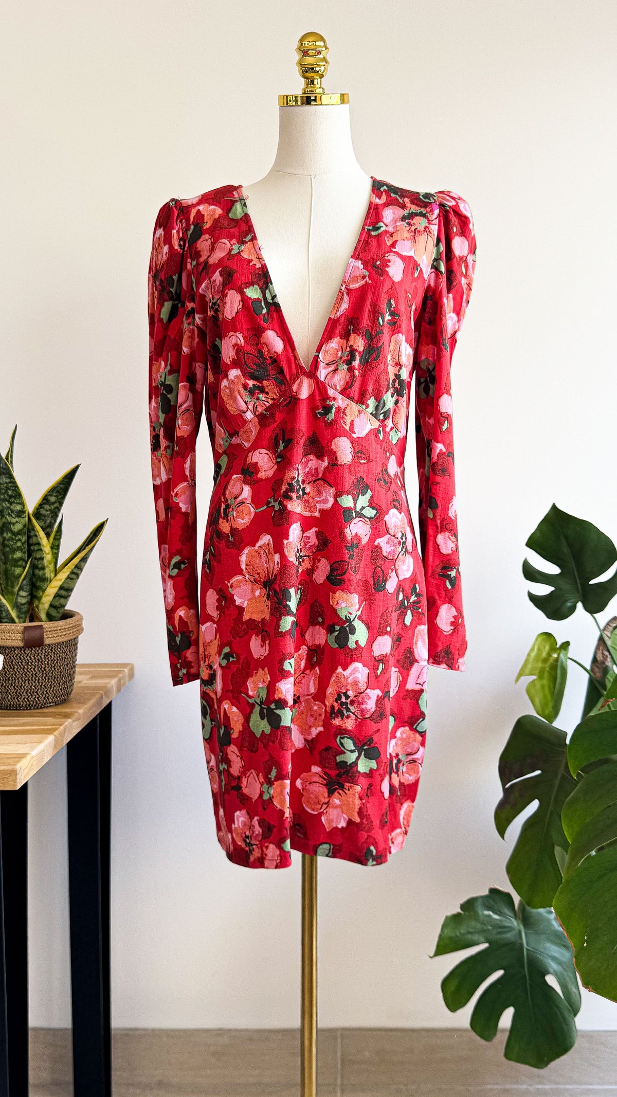 Robe fleurs rouge décolleté V puff M - H&M