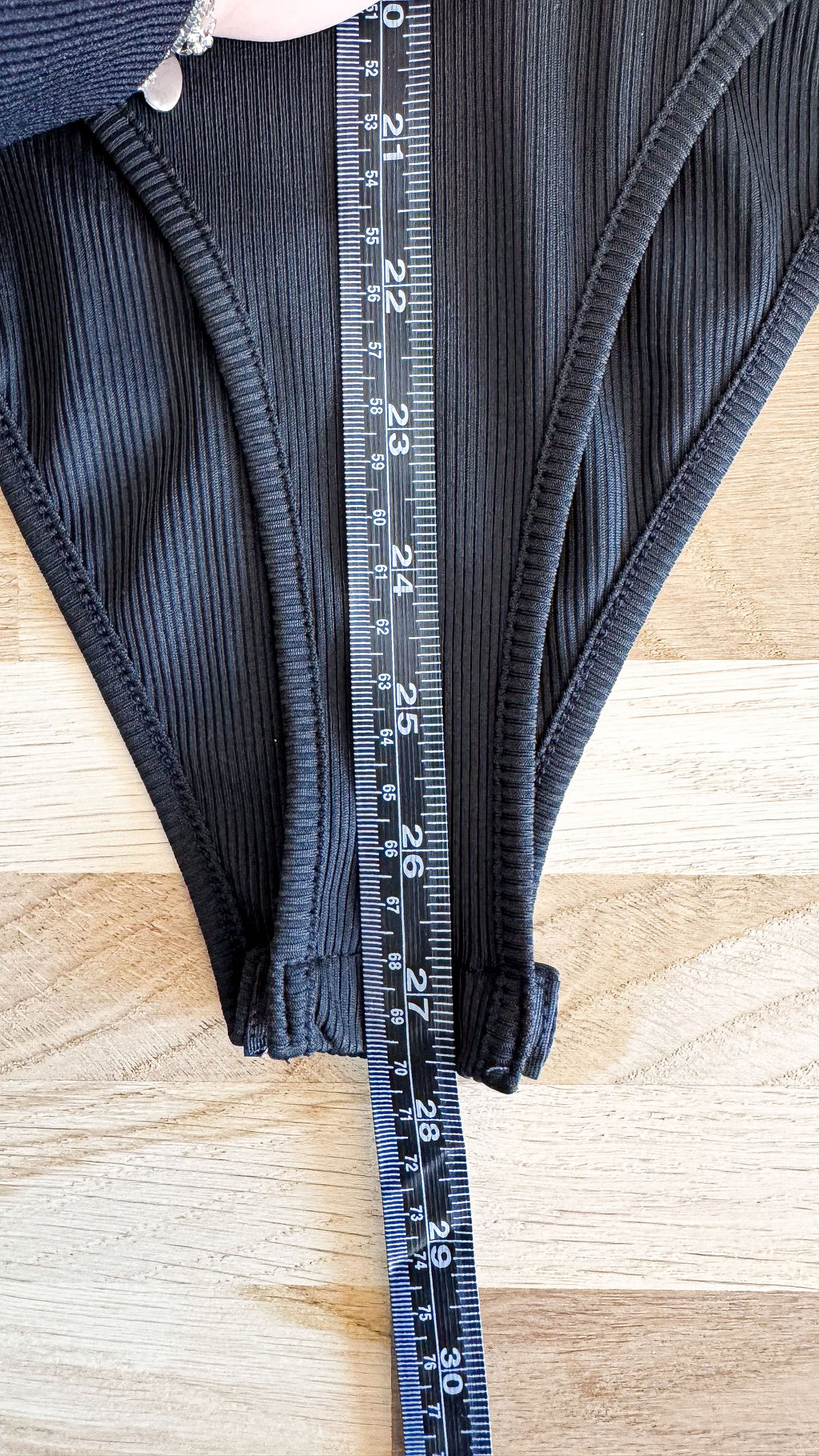 Body noir manches longues col V basique ajusté Shein taille M