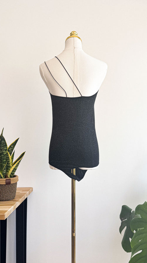 Body noir pailleté asymétrique une épaule soirée sexy chic