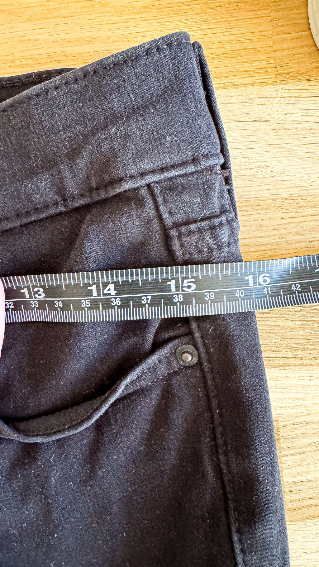 Jean Levi’s 311 shaping skinny noir taille W30 L34 coupe ajustée