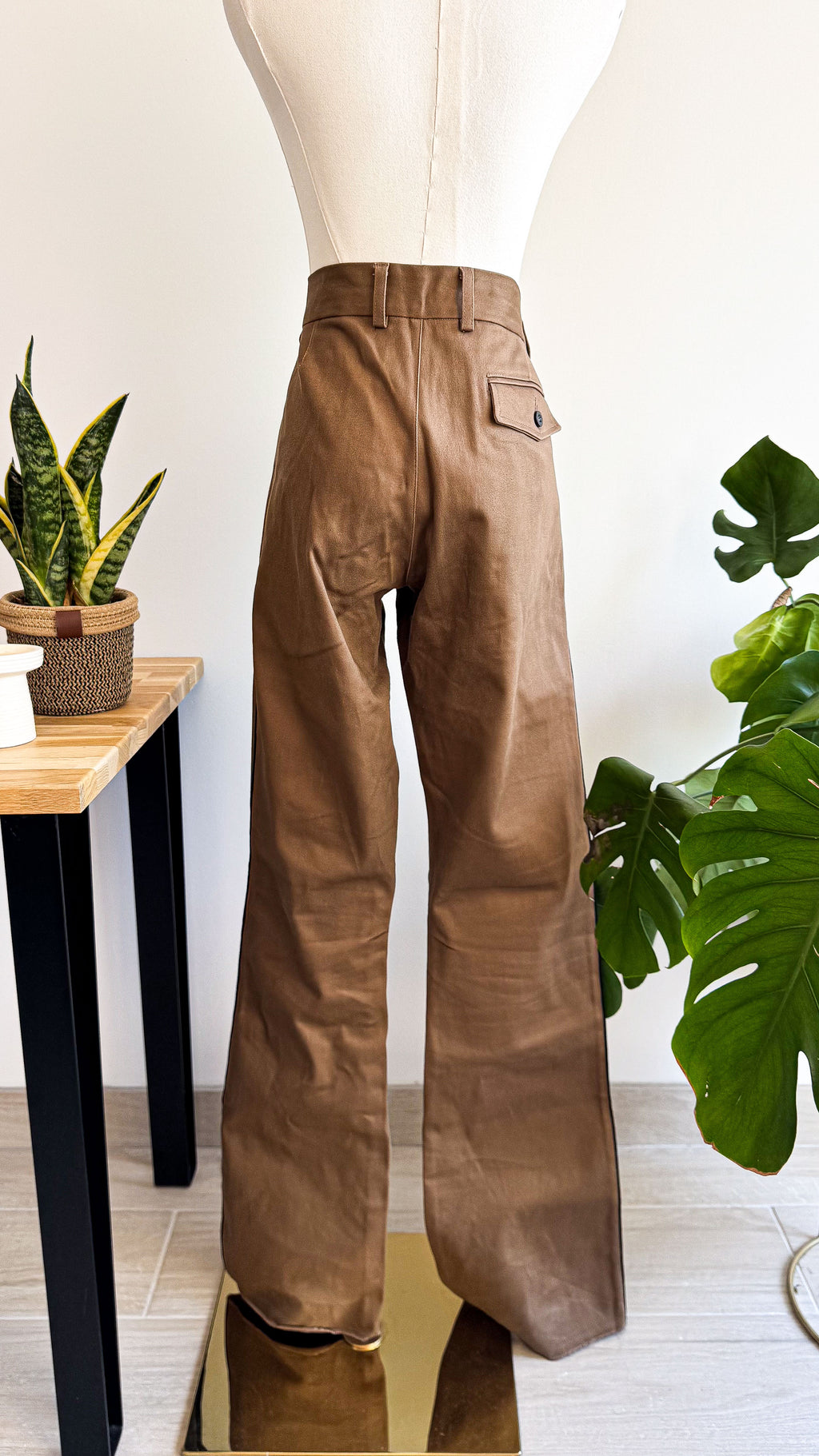 Pantalon gardian Mistral Les Indiennes de Nîmes marron taille 44 coupe droite chic