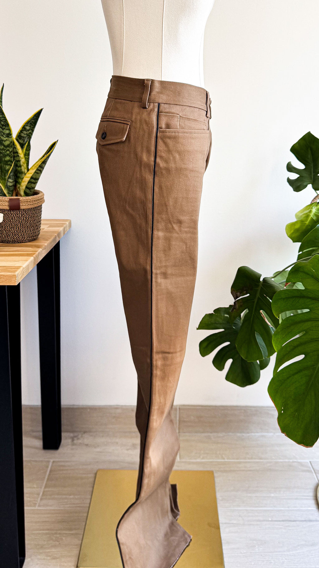 Pantalon gardian Mistral Les Indiennes de Nîmes marron taille 44 coupe droite chic