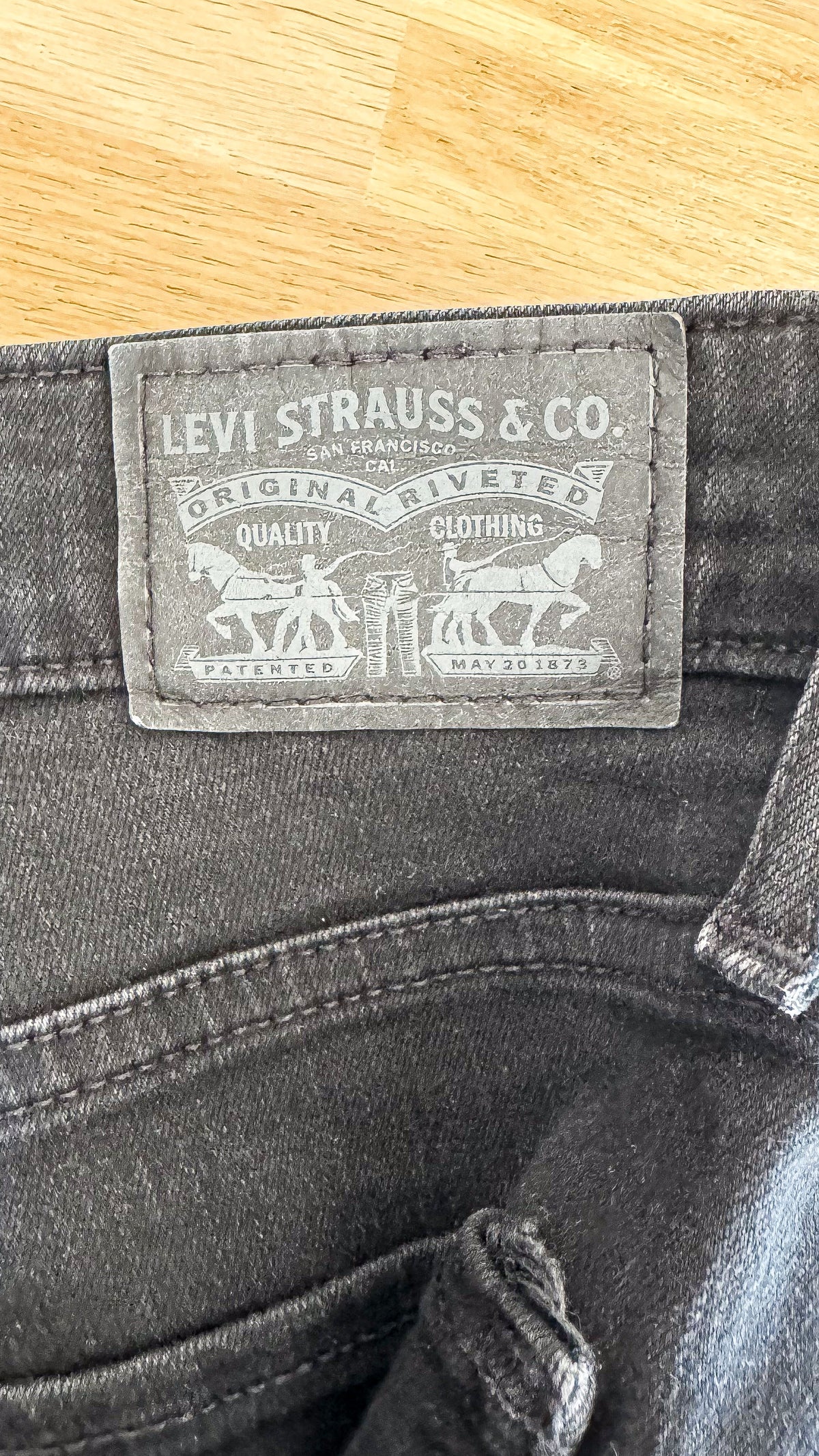 Jean Levi’s 721 high rise skinny noir taille W29 L32 taille haute slim