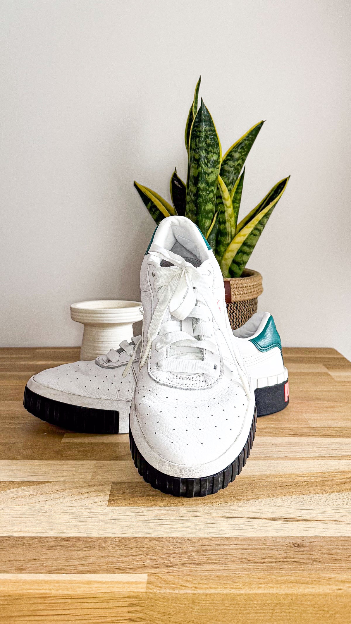 Baskets Cali blanches détail vert 40 - Puma