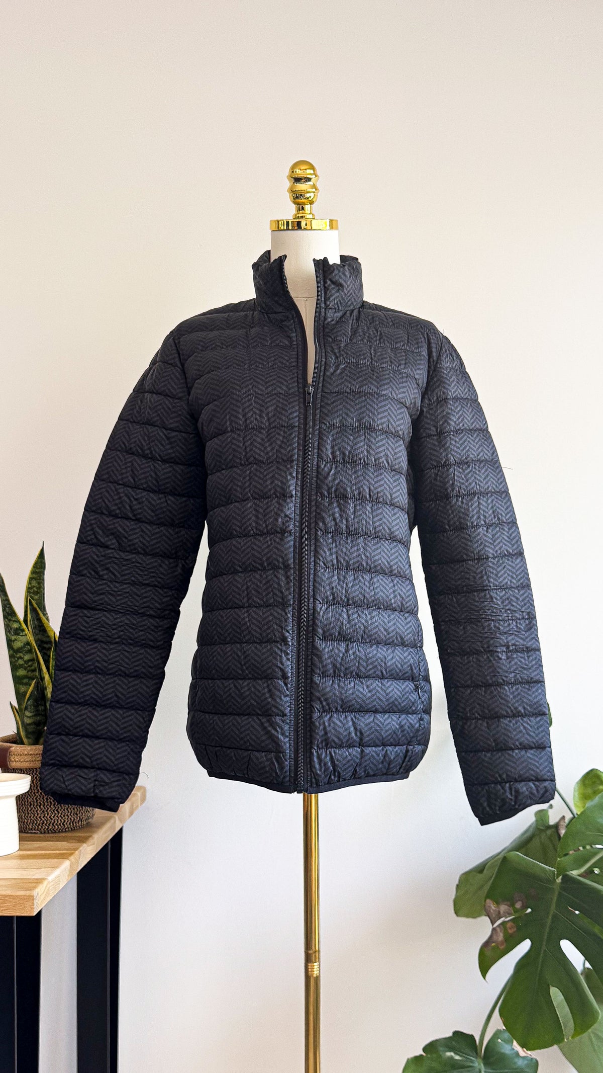 Doudoune Monoprix homme noire/bleu marine légère taille S très bon état