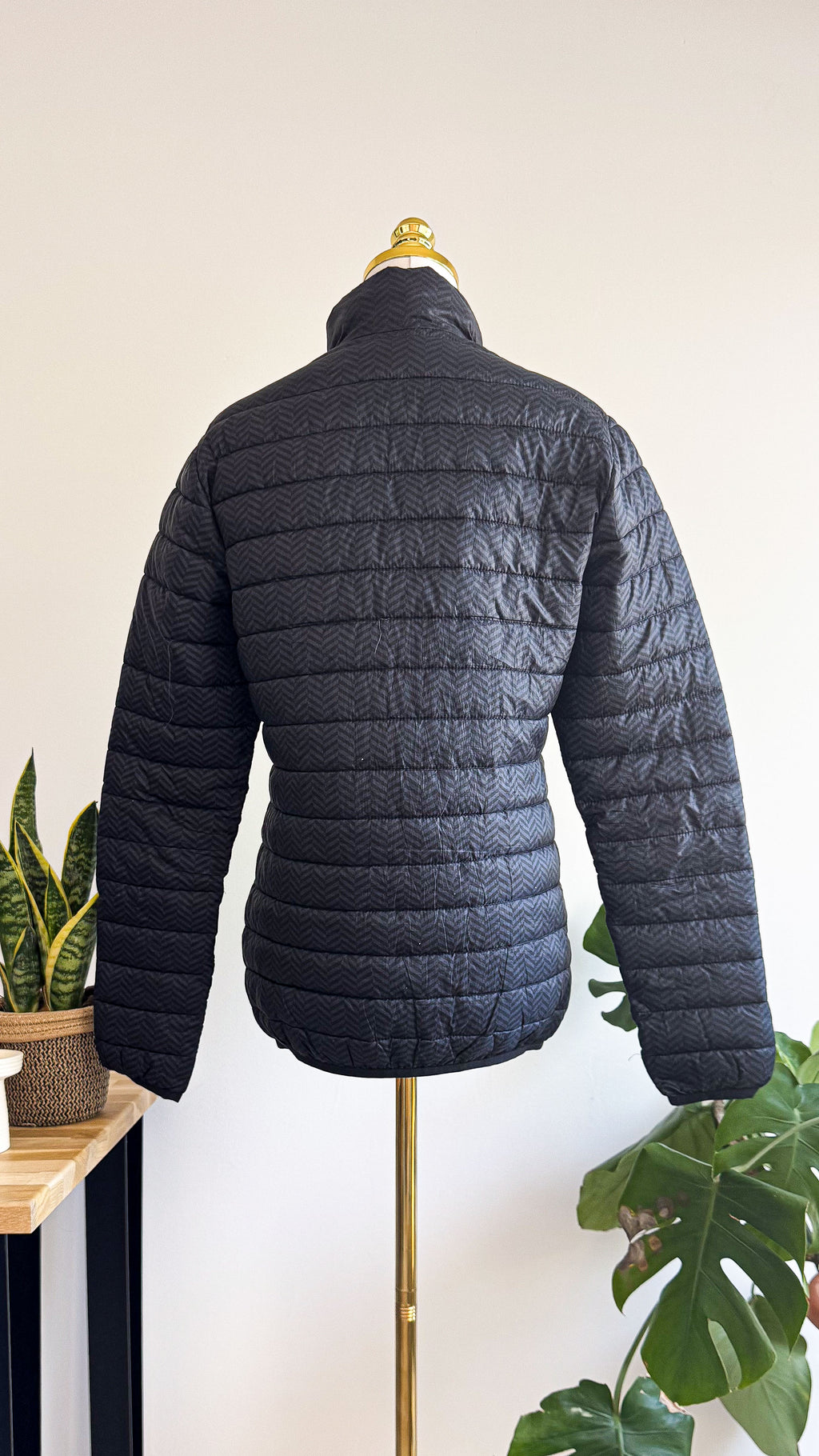 Doudoune Monoprix homme noire/bleu marine légère taille S très bon état