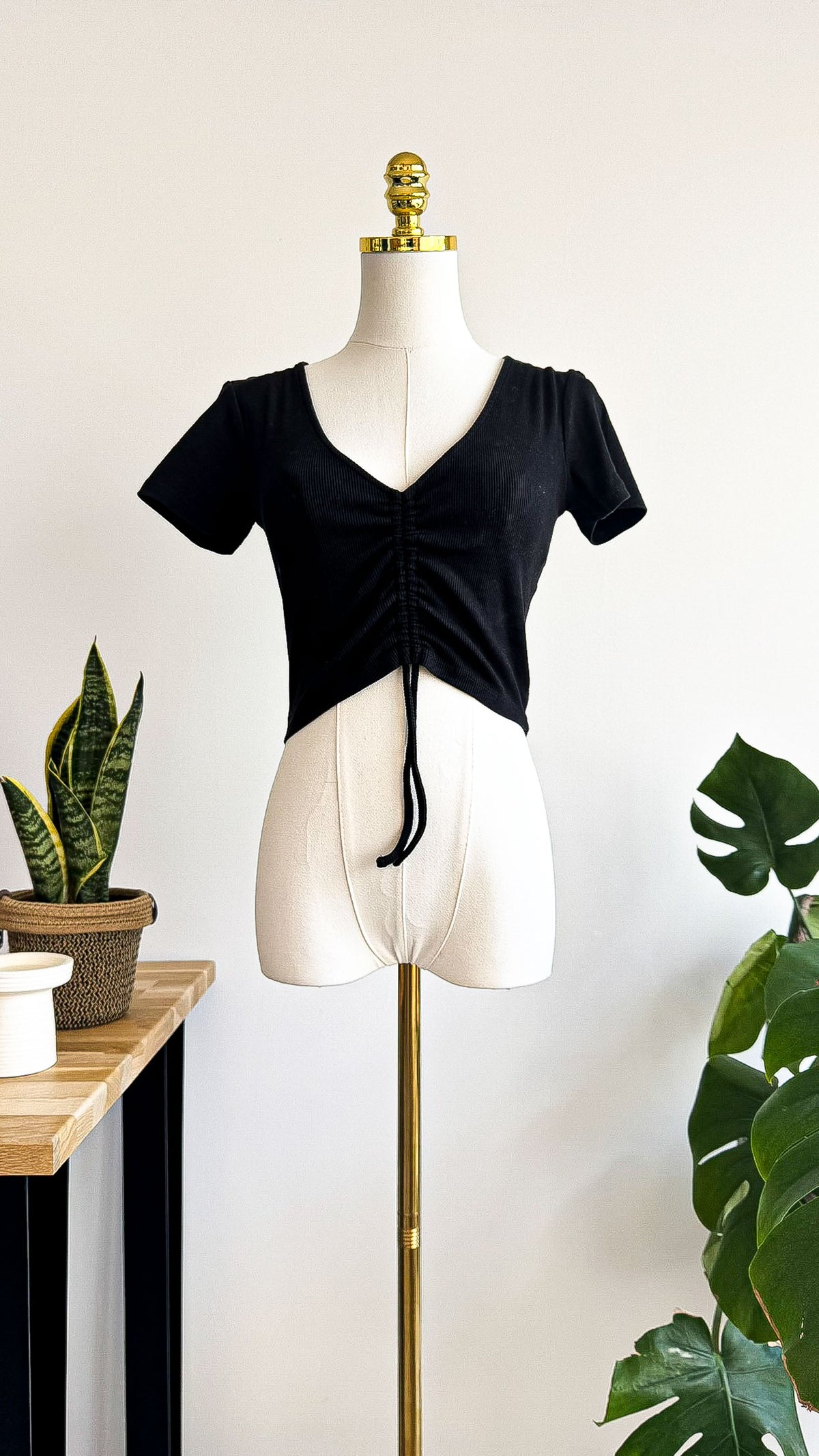 Crop top Zara noir froncé ajustable coton côtelé taille M