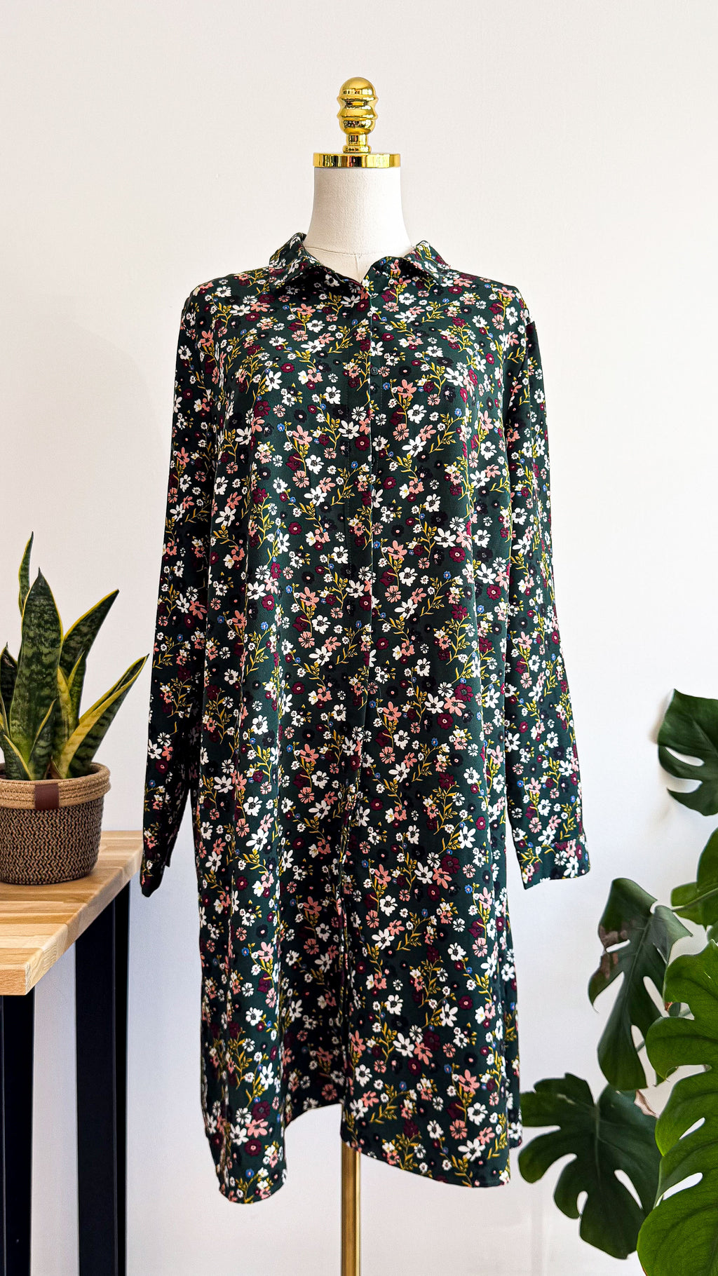 Robe chemise fleurs vert forêt 44 -  Kiabi