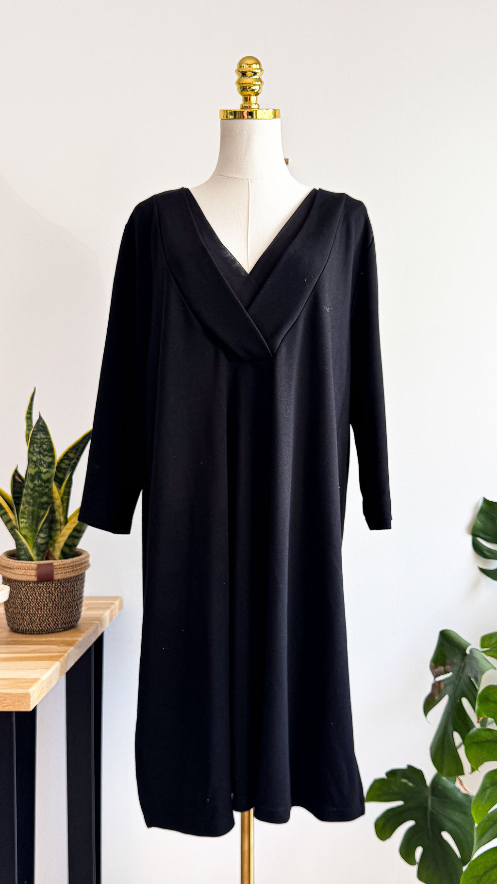 Robe noire col croisé jersey 46/48 - Ulla Popken