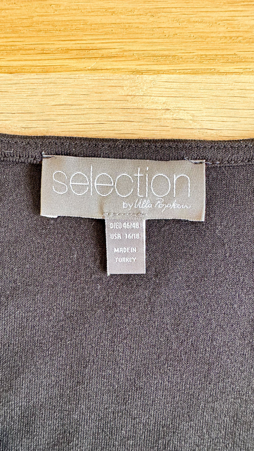 Robe noire col croisé jersey 46/48 - Ulla Popken