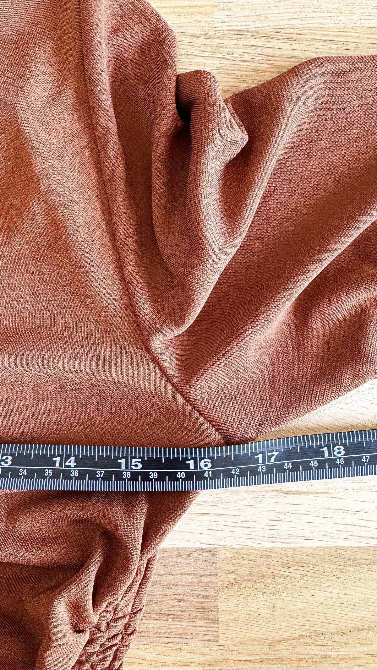 Robe longue drapée asymétrique M - Mango