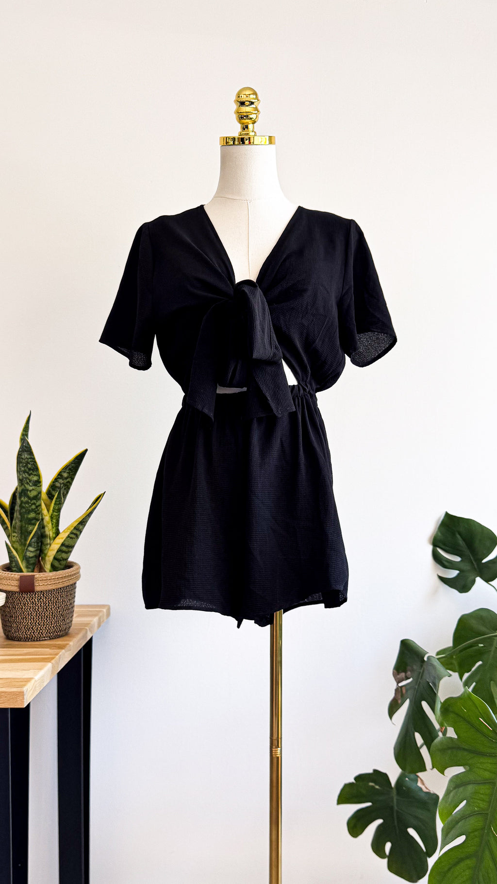 Combishort noire col V nouée taille M - Shein